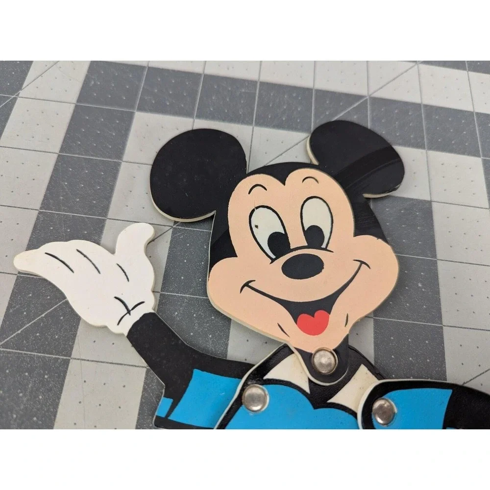 Mickey Mouse Articulated Flat‎ Figure Plastic Jointed 10 Inch Durham Industries